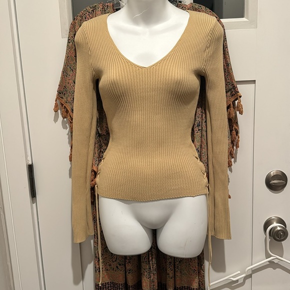 Sexy Deep  Neck Ribbed Pullover Top Side Laces - Picture 7 of 12